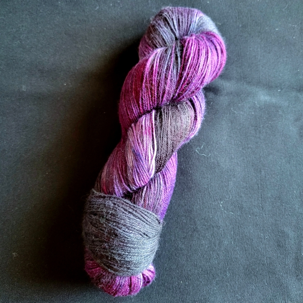 Gorgeous Cashmere/Merino Yarn Skien
